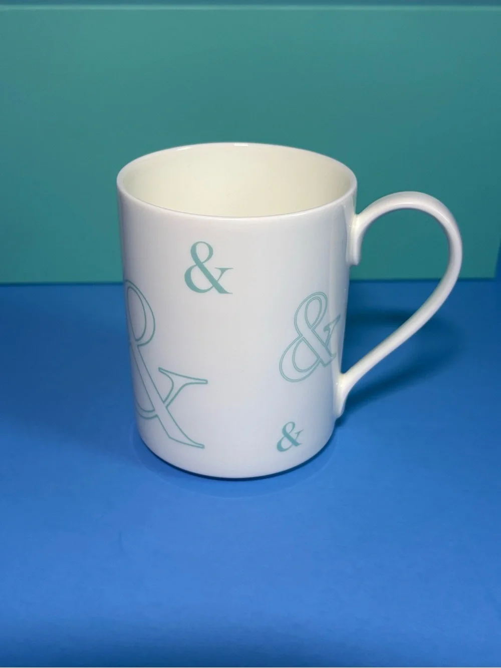 Tiffany & Co. White and Tiffany Blue Ampersand Ceramic Mug Set